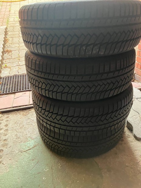 235/55/18 235/55 R18 235 55 18 téligumi