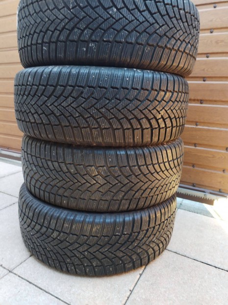 235 55 18 bridgestone 235/55 R 18 téli gumi garnitura