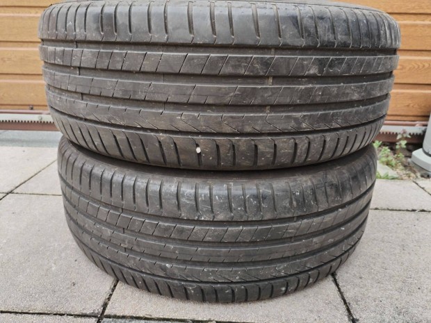 235 55 18 pirelli nyári gumi 2 db 2022.36.hét