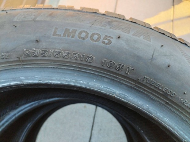 235 55 19 bridgestone 235/55 R 19 téli gumi garnitura 2022.48.hét