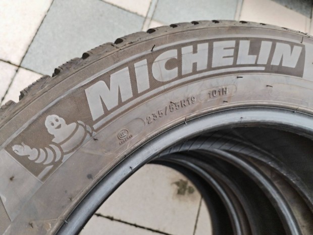 235 55 19 michelin 235/55 R 19 tli gumi garnitura 2022.44.ht