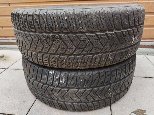 235 55 19 pirelli 235/55 R 19 tli gumi 2 db