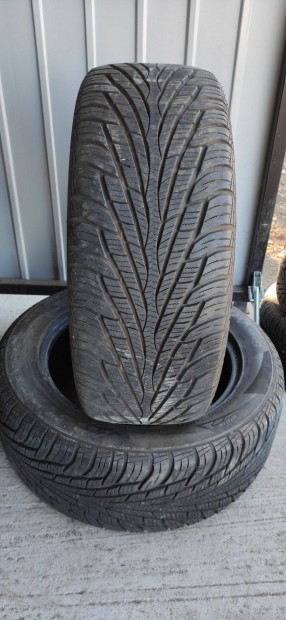 235/55 R17 Tli Gumi Victra SUV Maxxis 2DB A Profilmlysgek A Kpeke