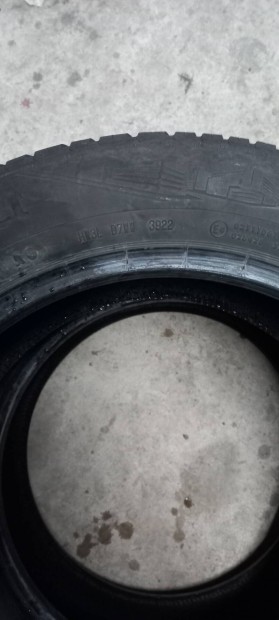 235/55 R18 Continental 