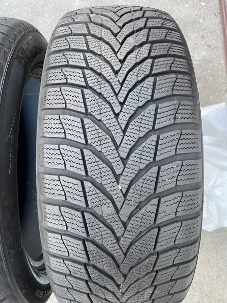 235/55 R18 Nexen tligumi 2023-as gumi pr