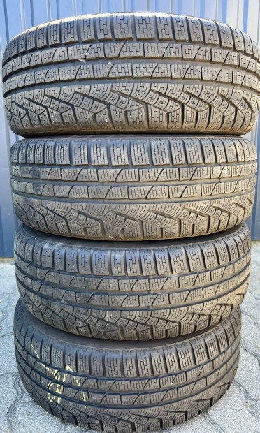 235/55 R18 Téli gumi Pirelli Kodiaq tiguan xc40 rav4 outlander 18"