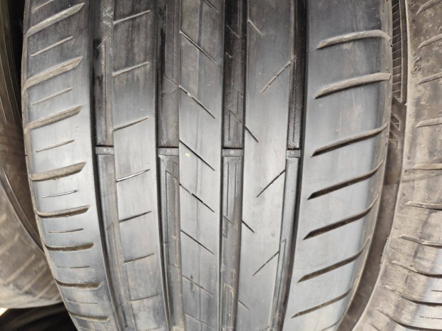 235/55 R18 Vredestein nyári gumi