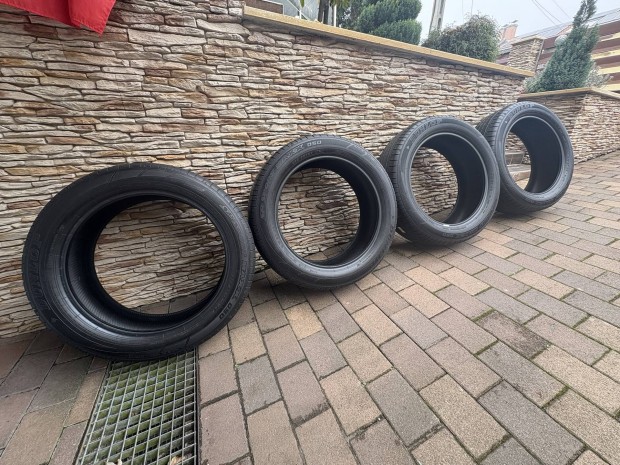 235/55 R20 Dunlop Sport Max