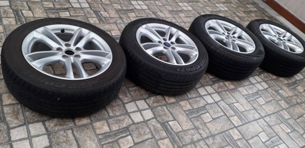 235 55 r17 - 215 55 R17