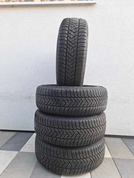 235/55 r19 Pirelli Scorpion t�ligumi �j �llapotban DO3919