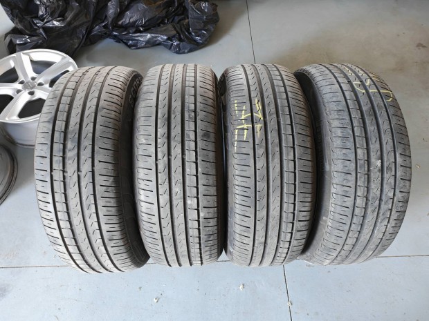 235/55 r19 Pirelli nyárigumi szett!