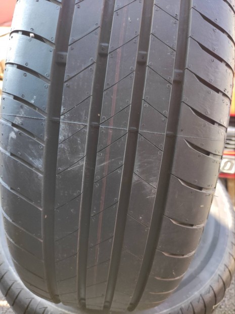 235/55r18 Bridgestone demo nyri 140eft/4db