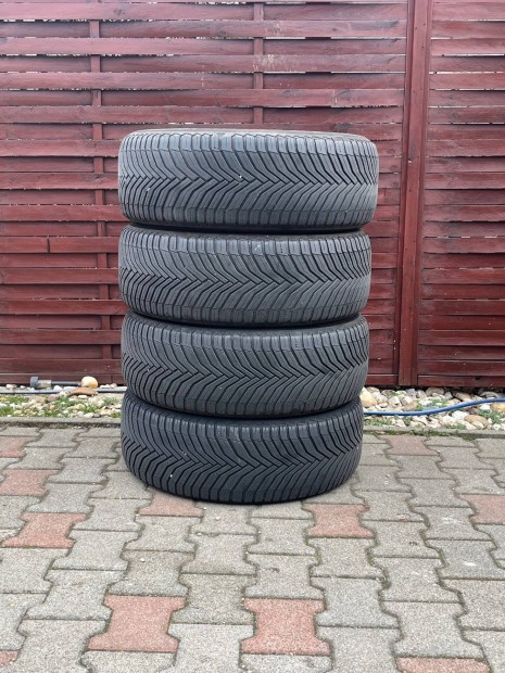 235/55r18 Michelin crossclimate 2