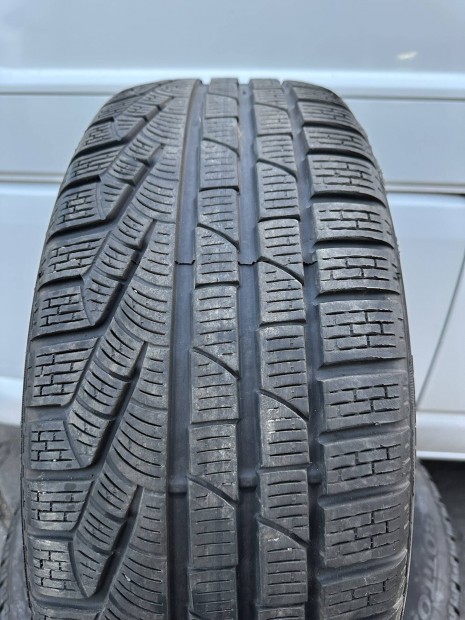 235/55r18 Pirelli tli gumi 235/55 R18