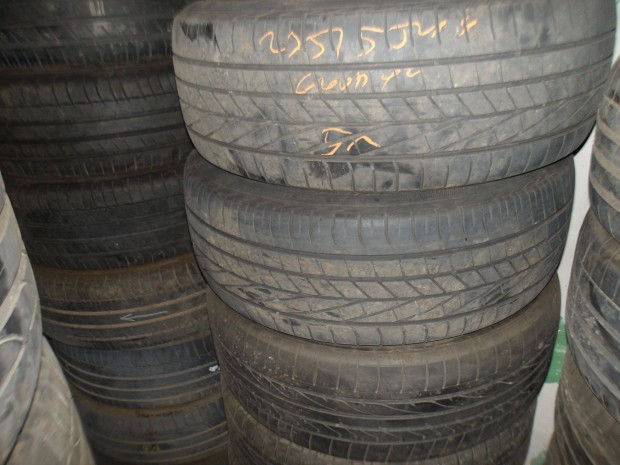 235/55r19 Good-year nyári gumi ajándék szereléssel