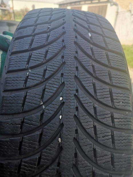 235/60R18 Michelin tligumik eladk