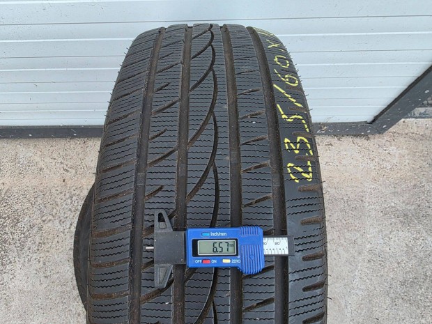 235/60R18 Powertrac tli gumi 2db nagyon j llapotban elad!