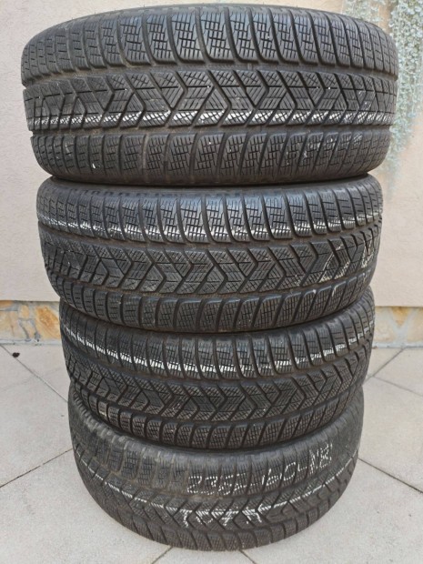 235 60 18 pirelli 235/60 R 18 tli gumi garnitura 7 mm