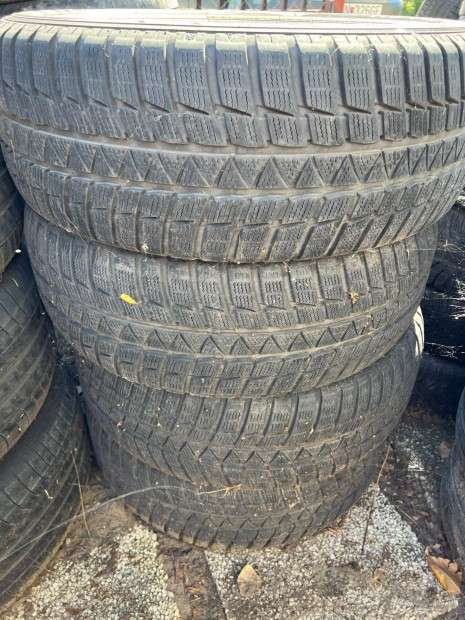 235/60 R16 falken 4db téli gumi