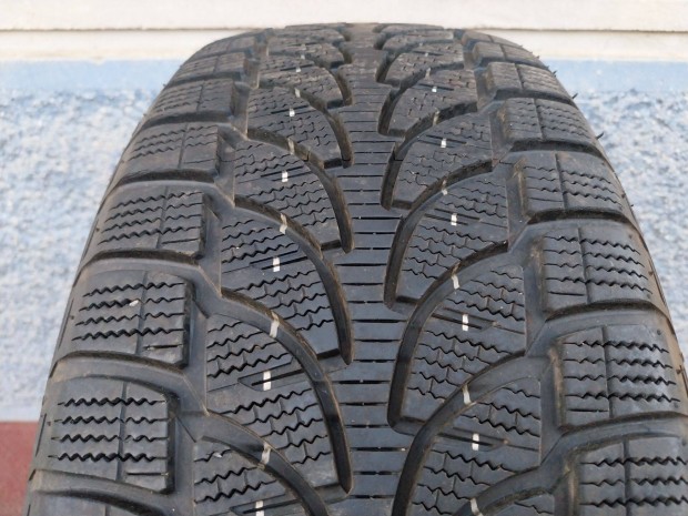 235/60 R18 107H Bridgestone Blizzak LM-80-Evo tli gumi