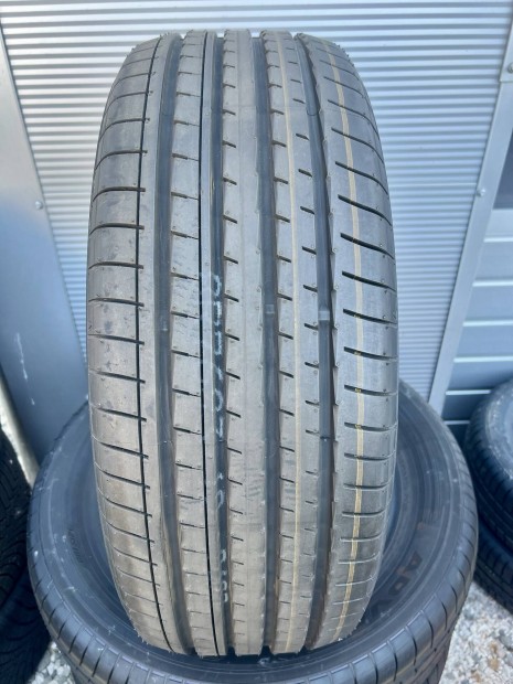 235/60 R18 235/60R18 235/60/18 235/60x18 nyri gumi