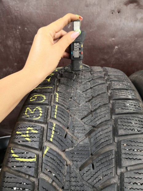 235/60 R18 Dunlop tli gumi 12000ft a 2db/439/