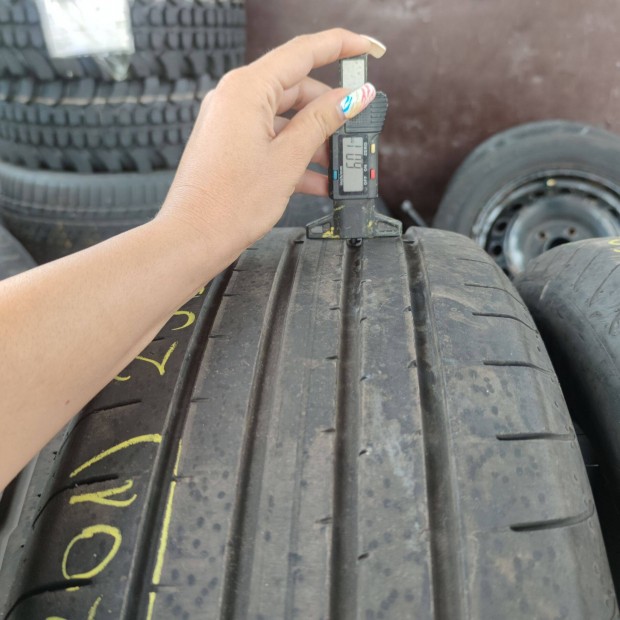 235/60 R18 Goodyear nyri gumi 10000ft a 2db/201/