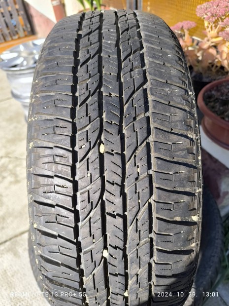 235/60 R18 Yokohama Geolandar A/T