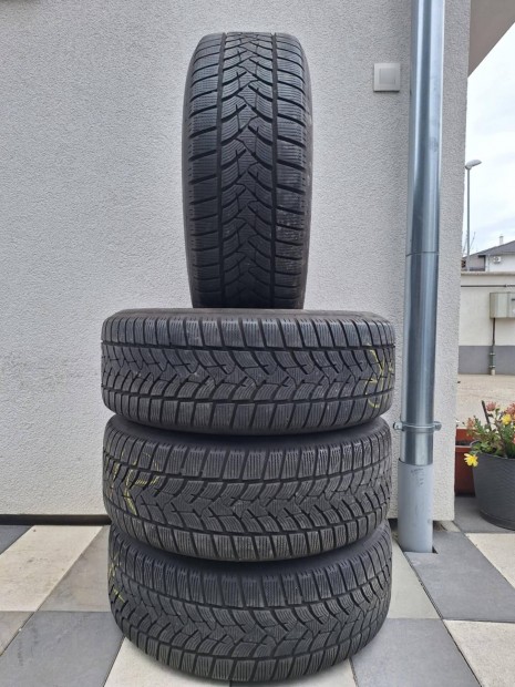235/60 r18 Dunlop Wintersport 5 t�ligumi DOT3321