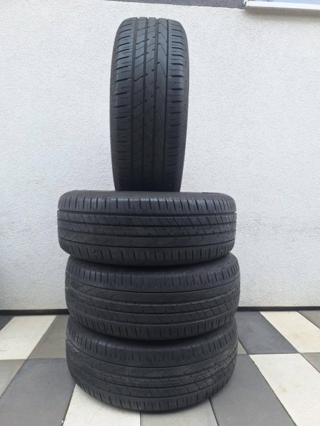 235/60 r18 Hankook nyárigumi DOT1317