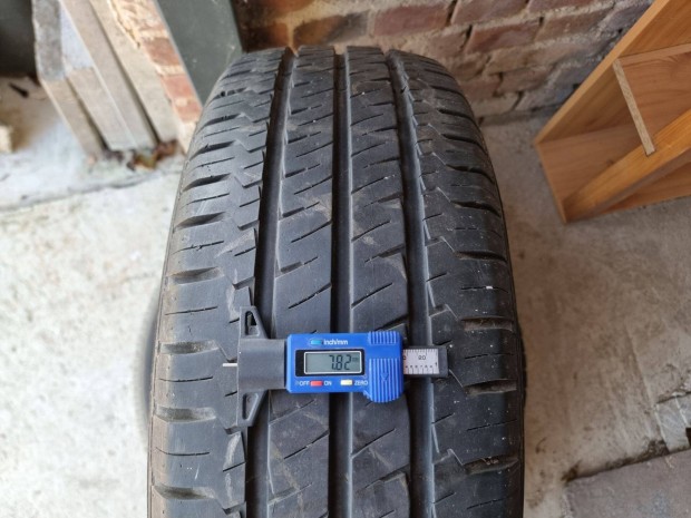 235/65R16C Hankook gumi 2db nagyon jó állapotban eladó!