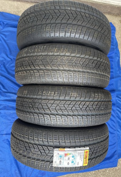 235/65R17 Pirelli Scorpion Winter tli gumiabroncs