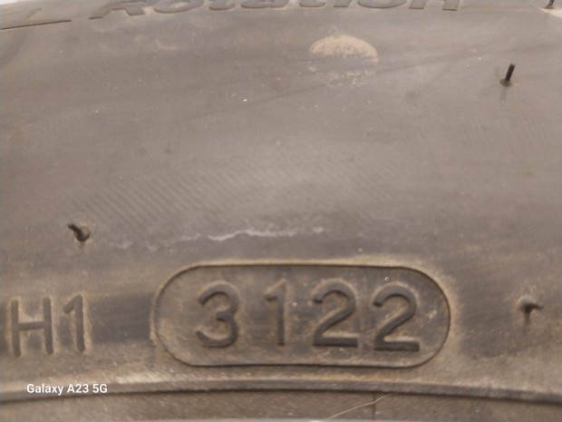235/65R18 téli gumi eladó
