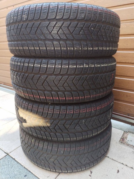 235 65 17 pirelli 235/65 R 17 tli gumi garnitura