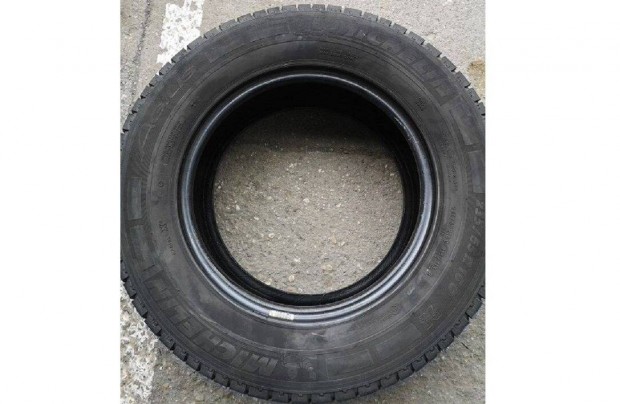 235/65 R16 C Michelin Agilis nyári gumiabroncs