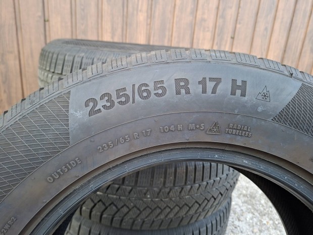 235/65 R17 Continental Téli gumi olcsón eladó. 235/65/17