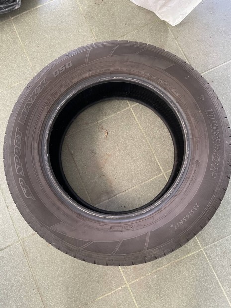 235/65 R17 Dunlop nyárigumi szett