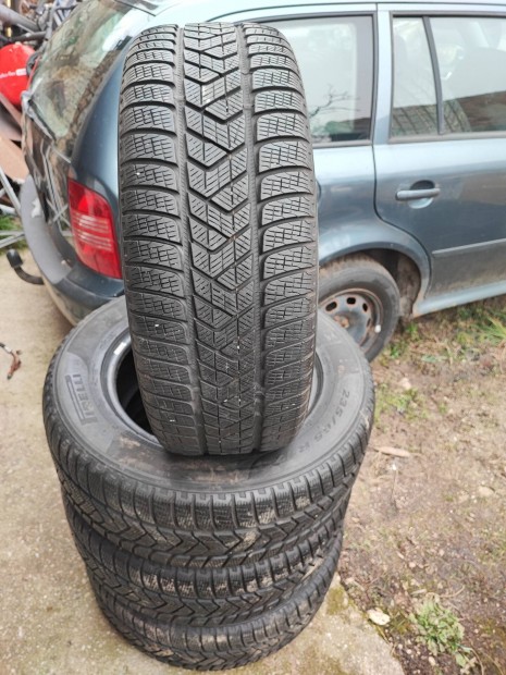 235/65 R17 tli gumi 