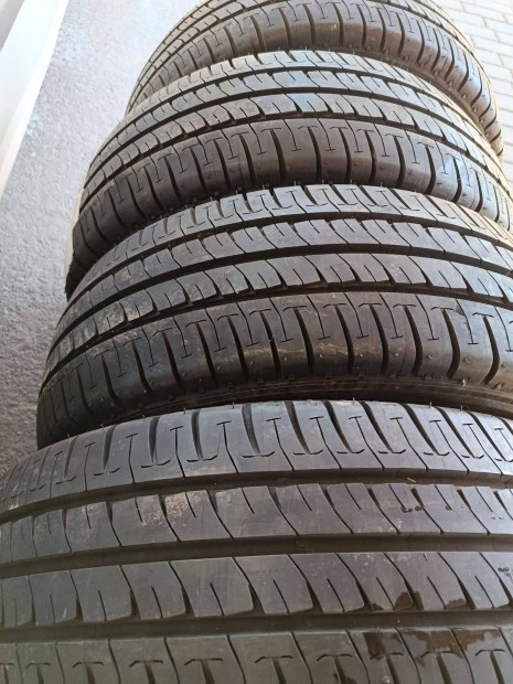 235/65 r16C 115/113R Michelin Kisteher nyrigumi garnitra