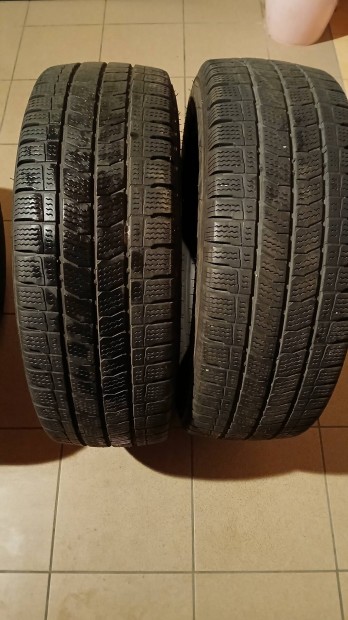 235/65 r16c  