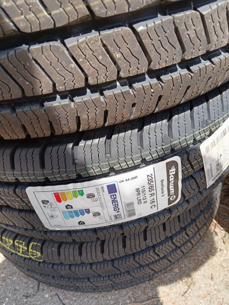 235/65r16c új téligumi garnitúra