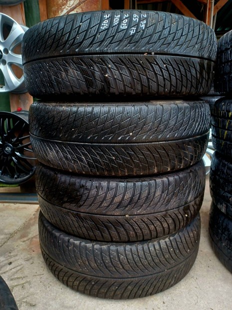 235/65r17 235/65 r17 tli 4db 