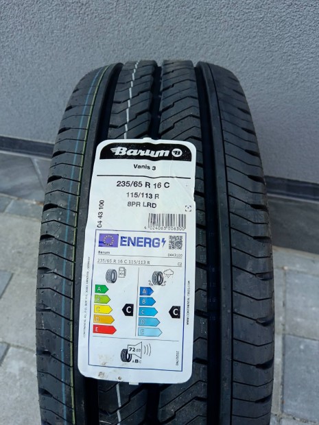 235/65r6c új négyévszakos gumi