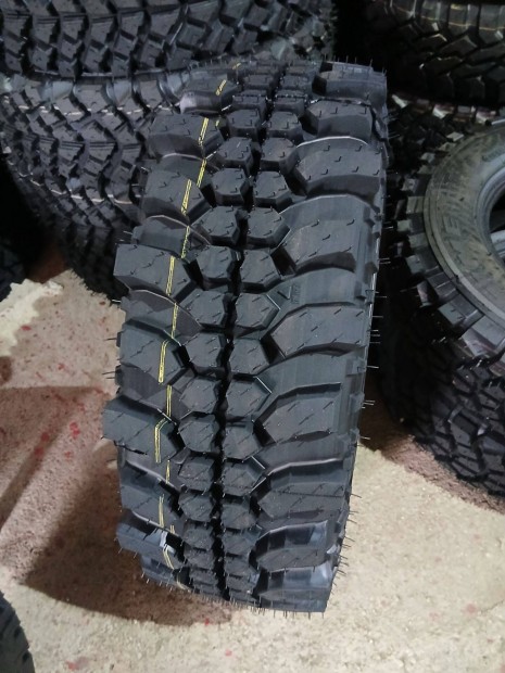 235/70R16 Kaiman mintás terepgumi