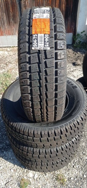235/70 r15 2db új Cooper téli gumi eladó
