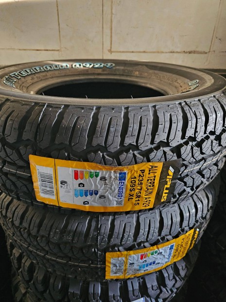 235/75R15 Aplus �j A/T Allterrain Gumi Akci�!!! Feh�r feliratos