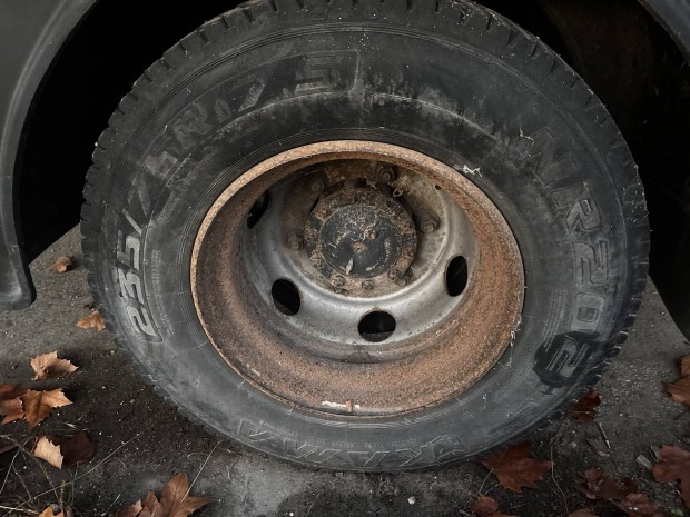 235/75 R17,5 Hz kerk!