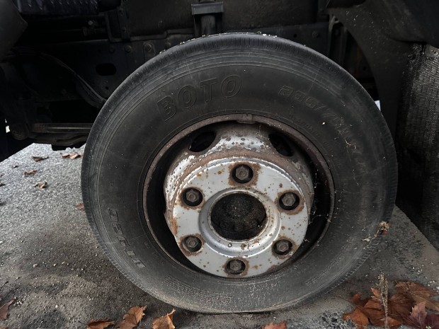 235/75 R17,5 kerekek eladk!