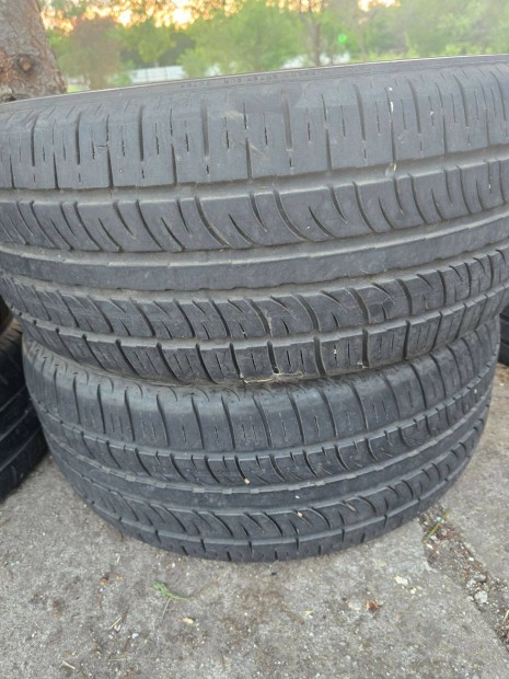 235 /55 r17 nyárig gumik 2db