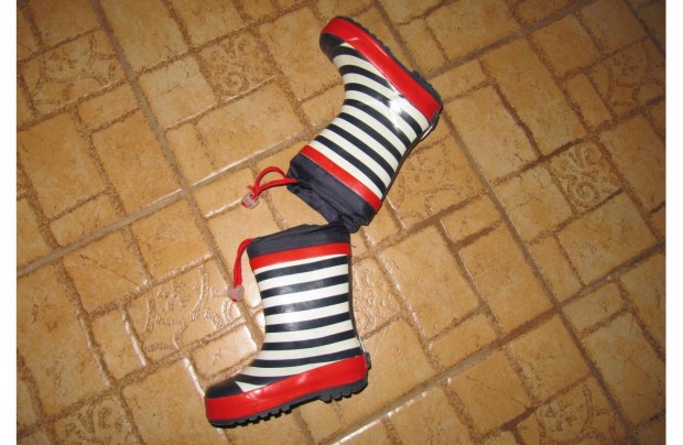 23-as Playshoes gumicsizma